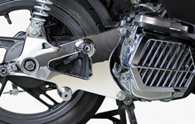 PCX125/150 ドレスアップ 125cc 10-11 スイングアームカバー
