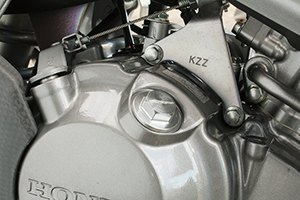 NC700X ドレスアップ H2C オイルキャップ